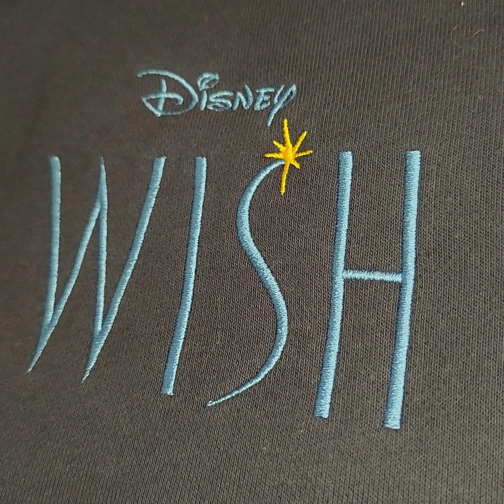 Disney's Wish movie 2023 zip up hoodie sweatshirt. NWT. With a Star zipper pull⭐ - Picture 3 of 11